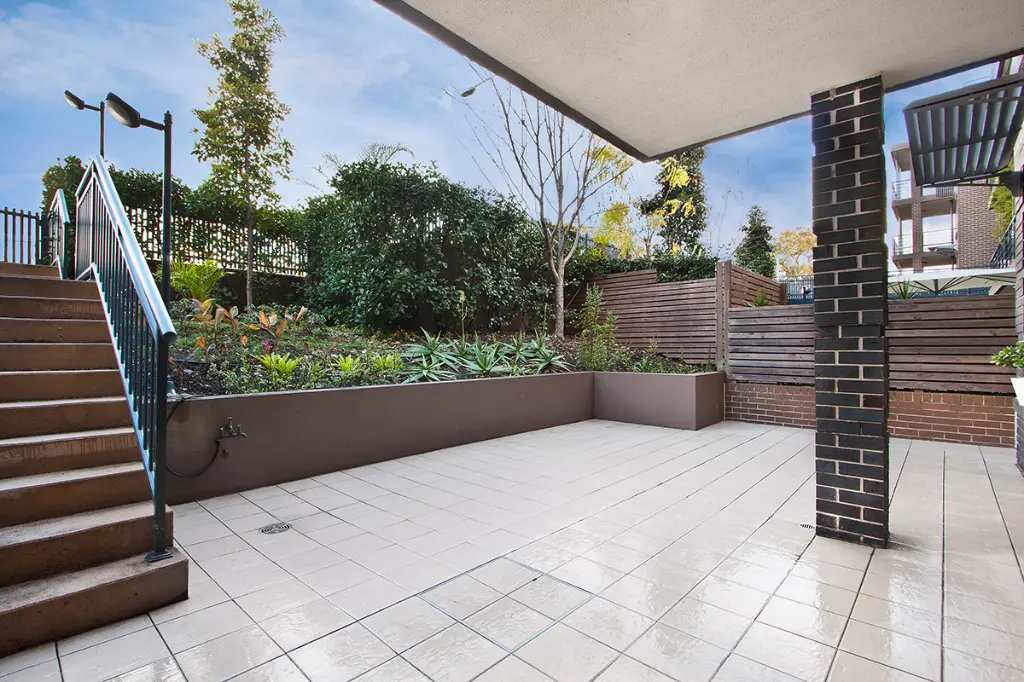 patio-5-1.webp
